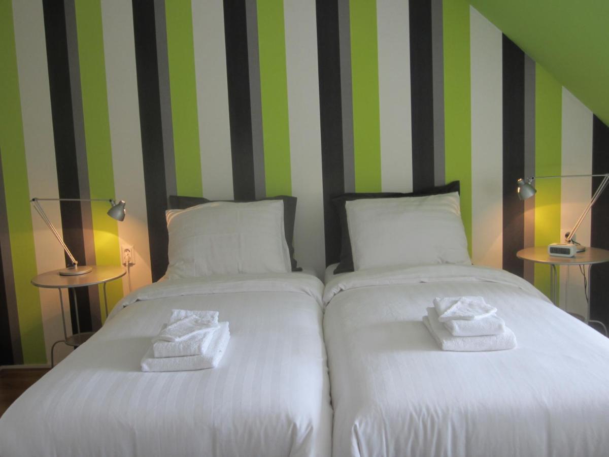 Donkerbroek B&B De Gouden Vlo מראה חיצוני תמונה